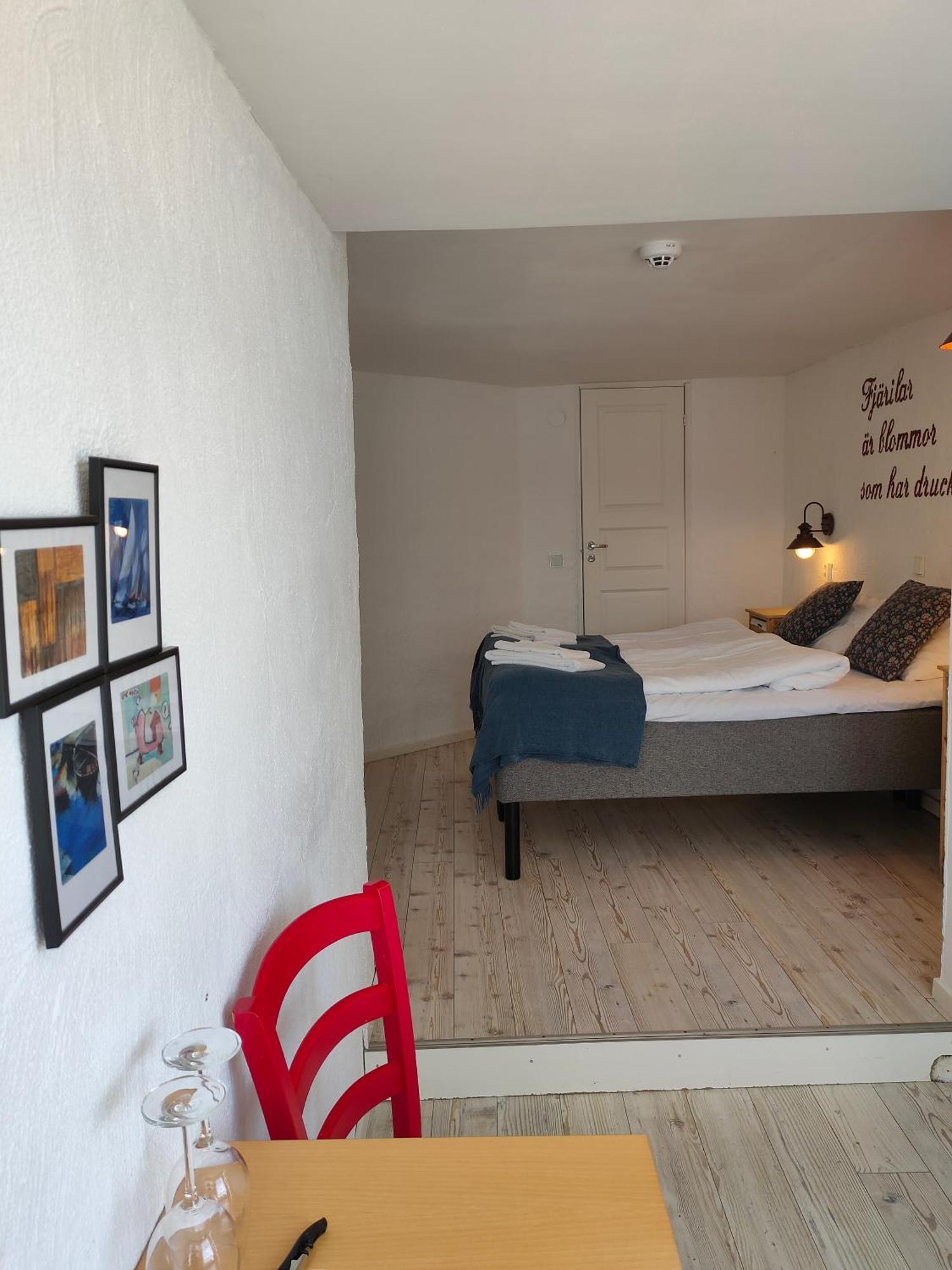 Vingarden I Arild Hotel Bagian luar foto